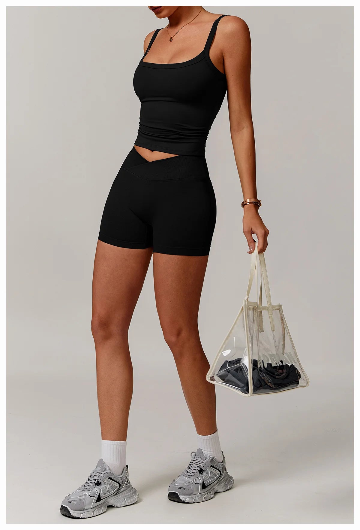Le Short STRONG