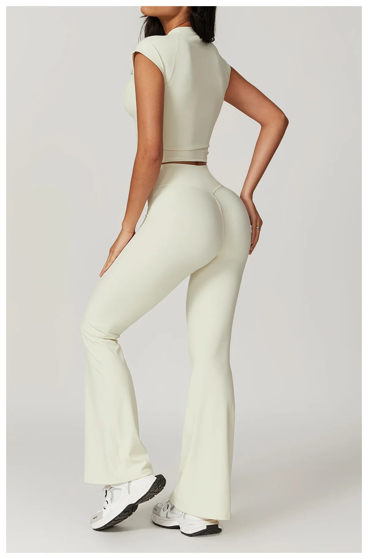 Le Pantalon FLARE