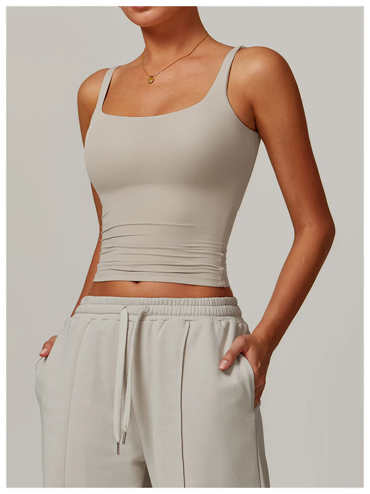 Le top FIERCE  - Débardeur gainant sans couture avec brassière intégrée
