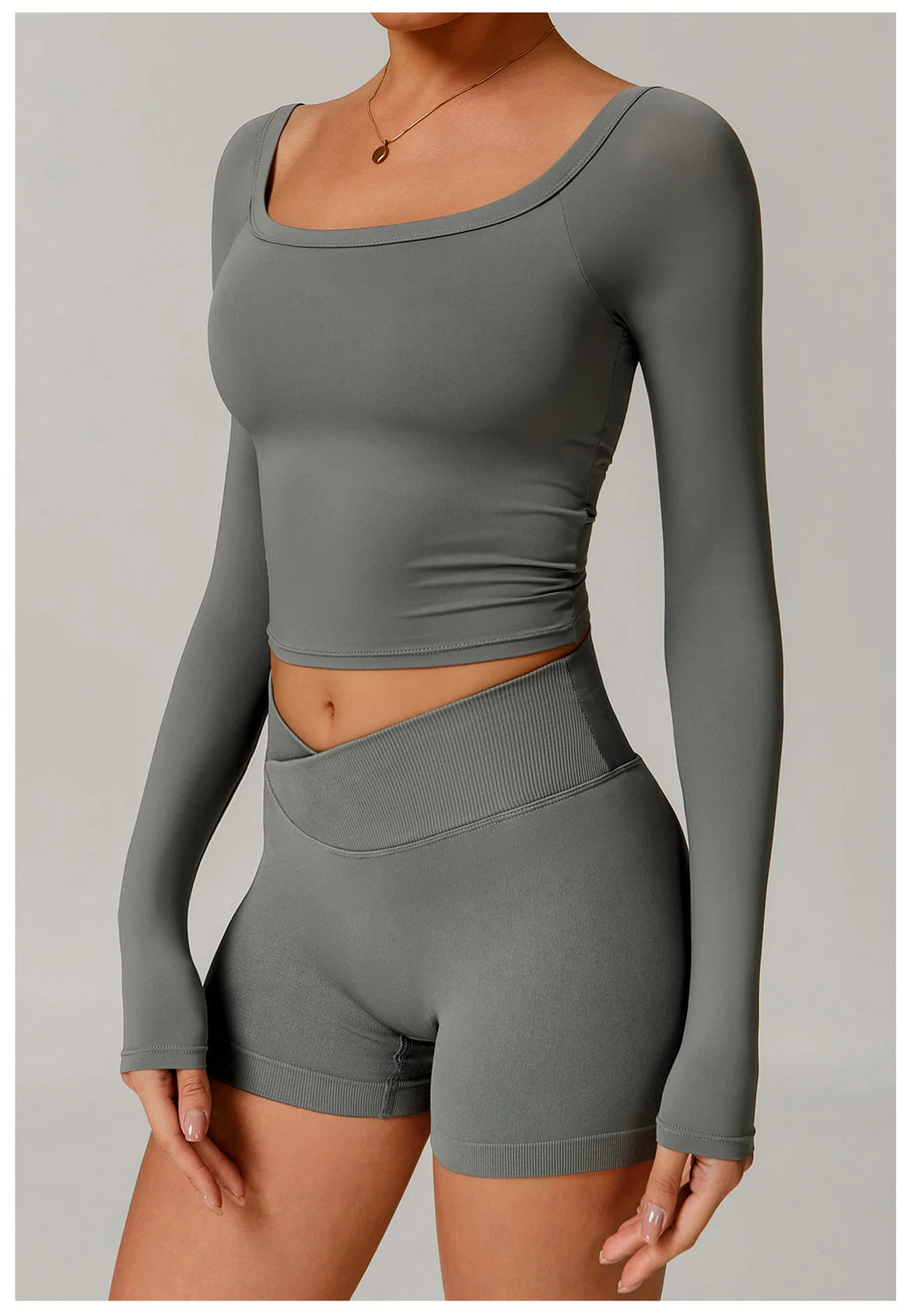Le Top WHOLE   avec brassière intégrée