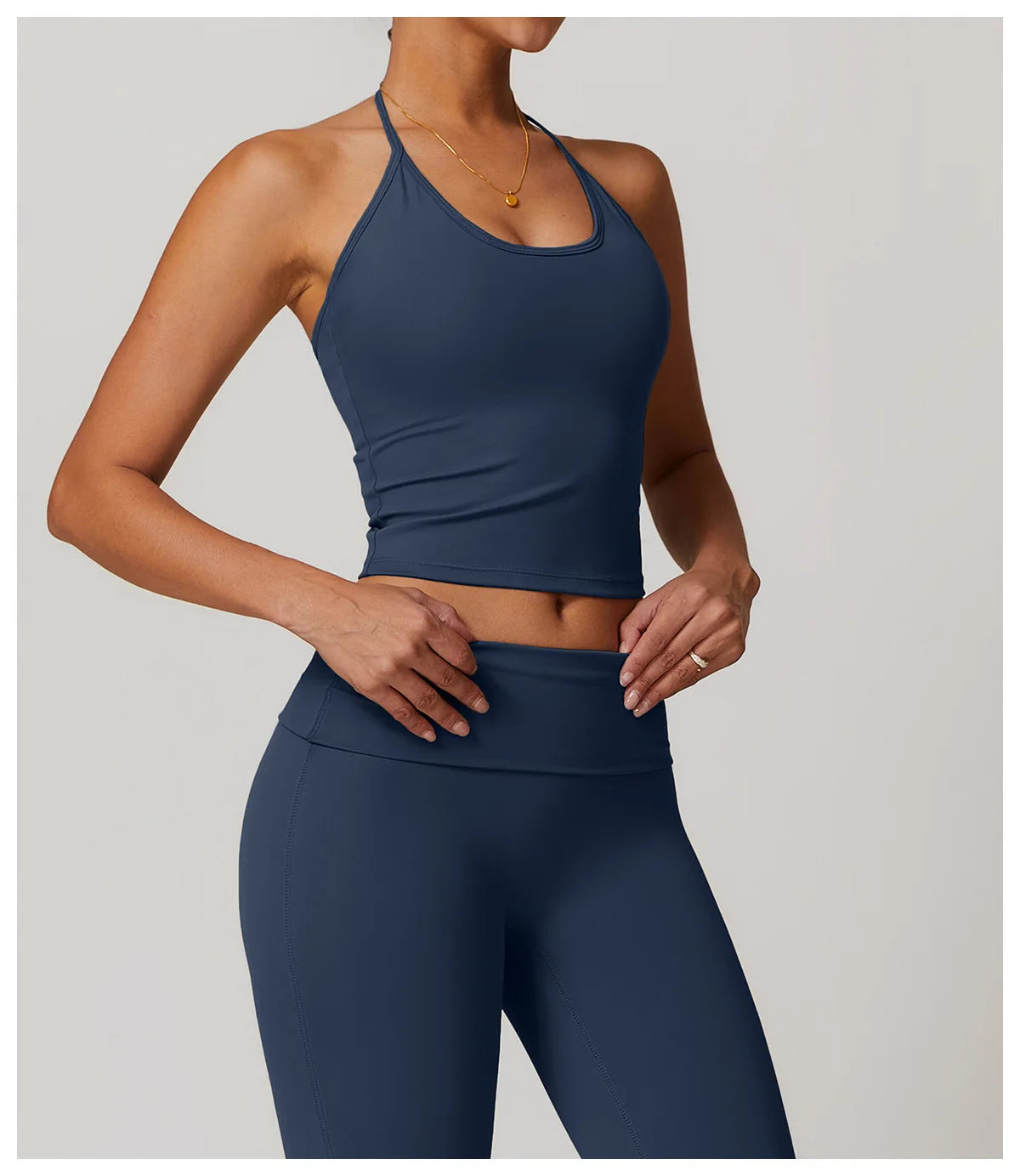 Le top Queen Up avec brassière intégrée