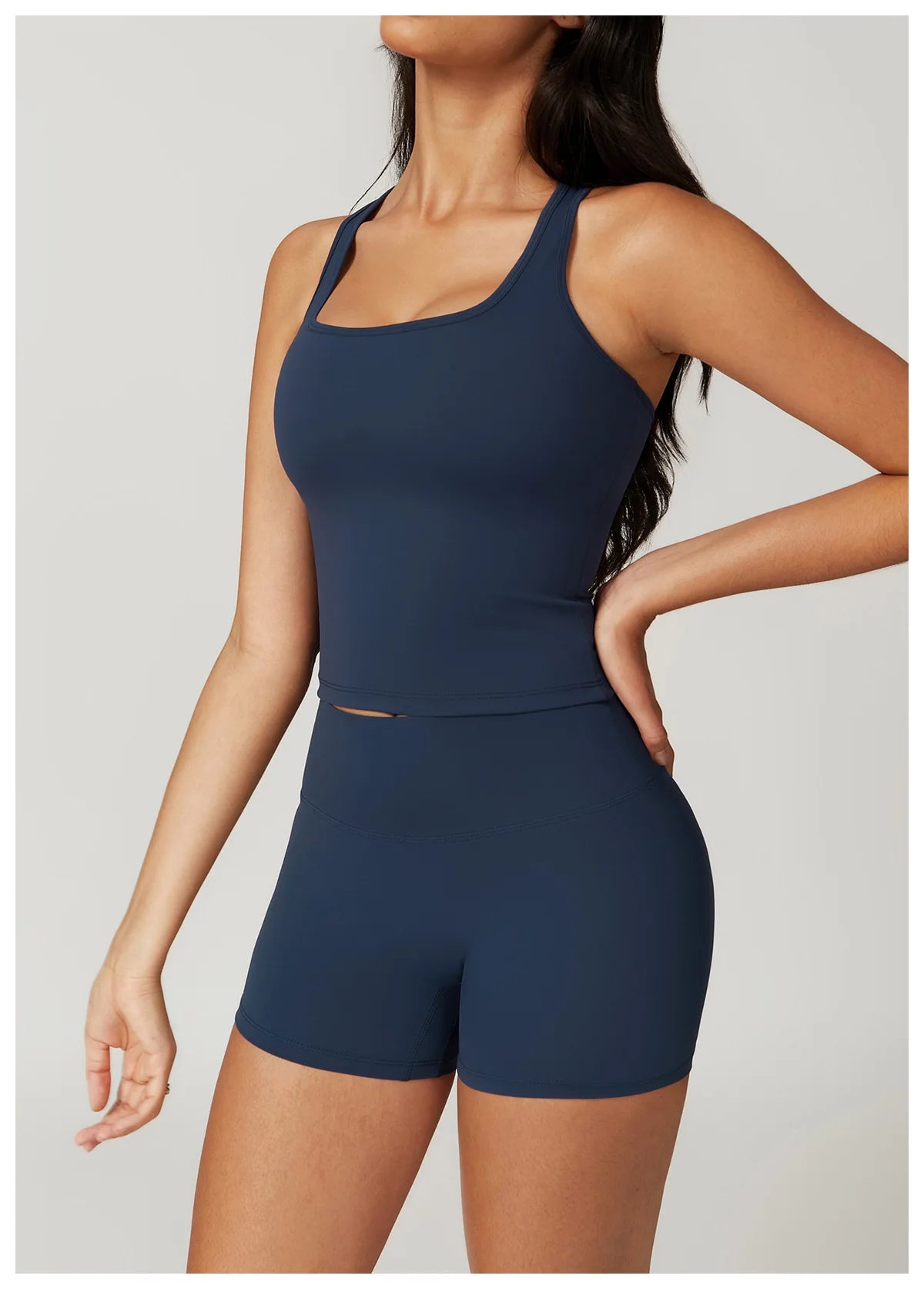 Le top STONE  avec brassière intégrée