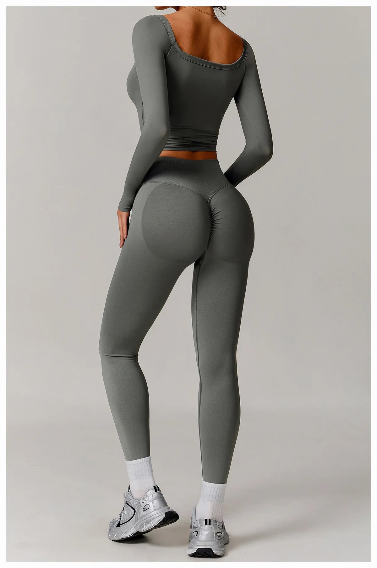 Le Top WHOLE   avec brassière intégrée