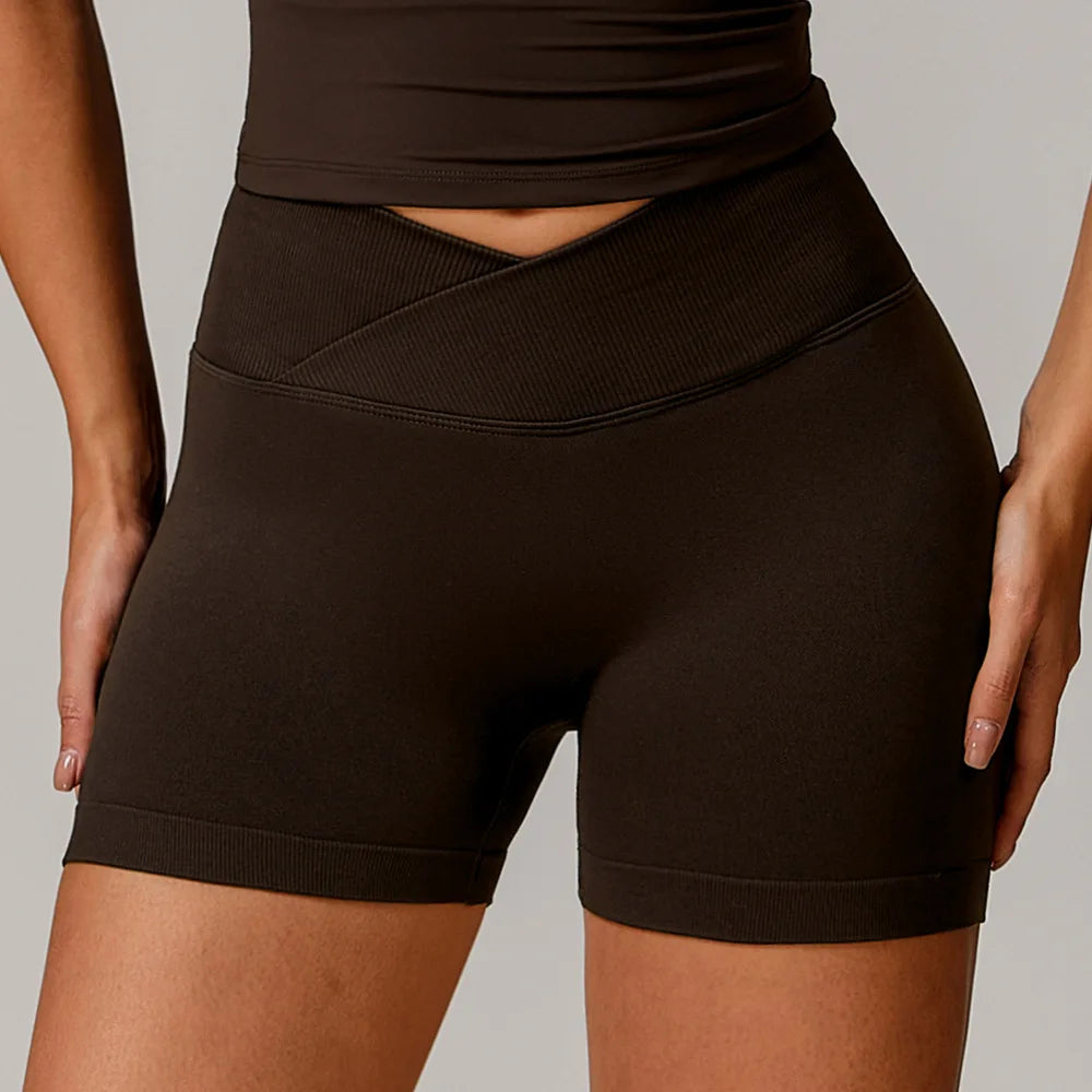 Le Short STRONG