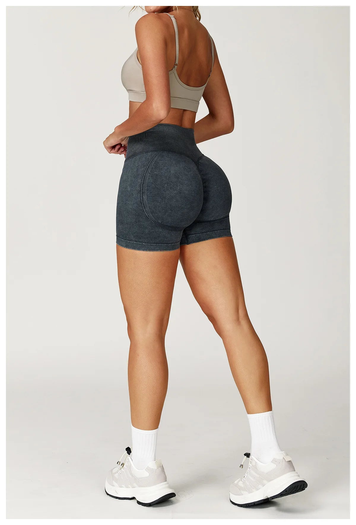 Le Short DARE