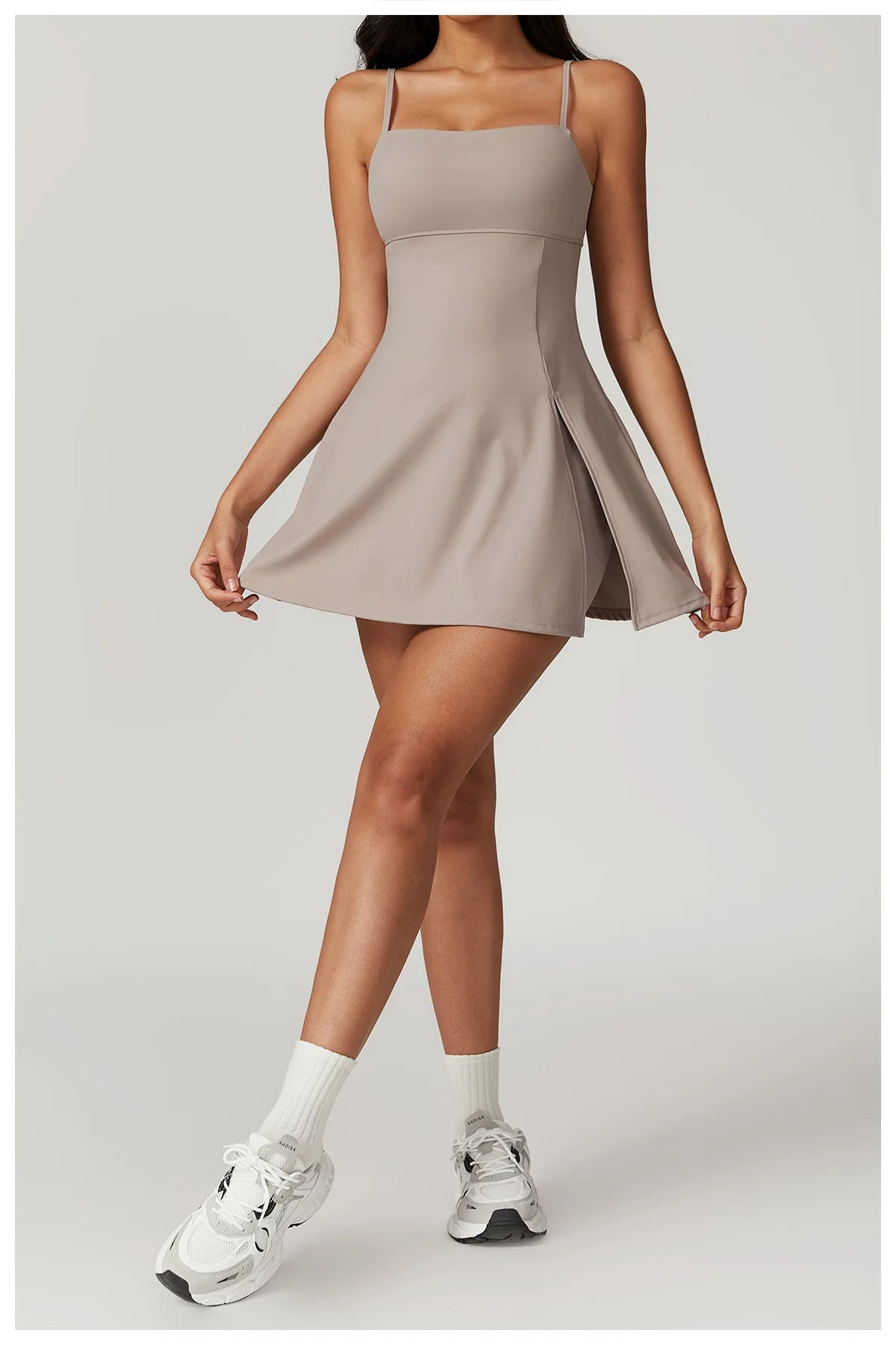 La Robe ACTIVE avec short intégré
