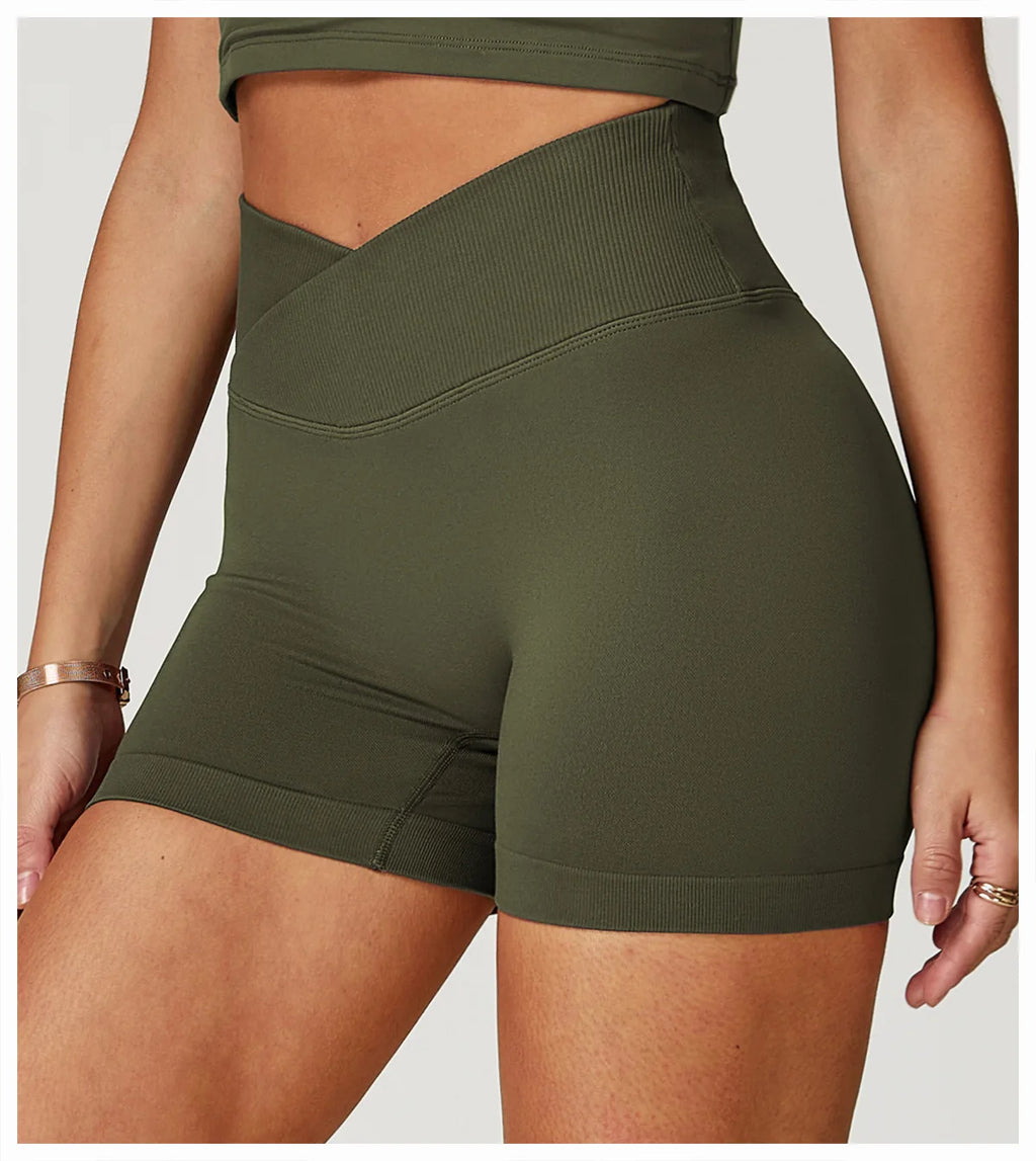 Le Short STRONG