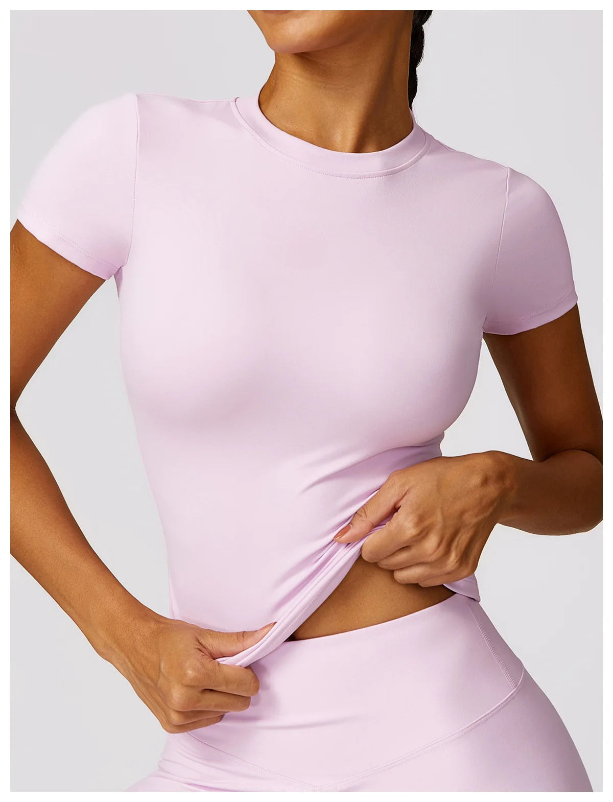 Le top BASE  avec brassière intégrée