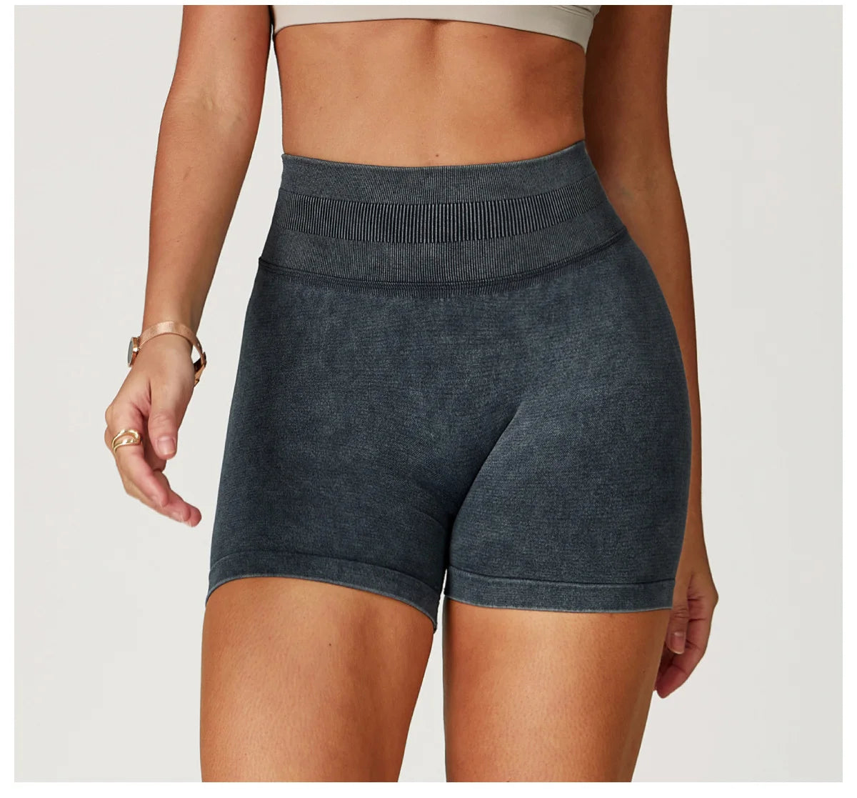 Le Short DARE