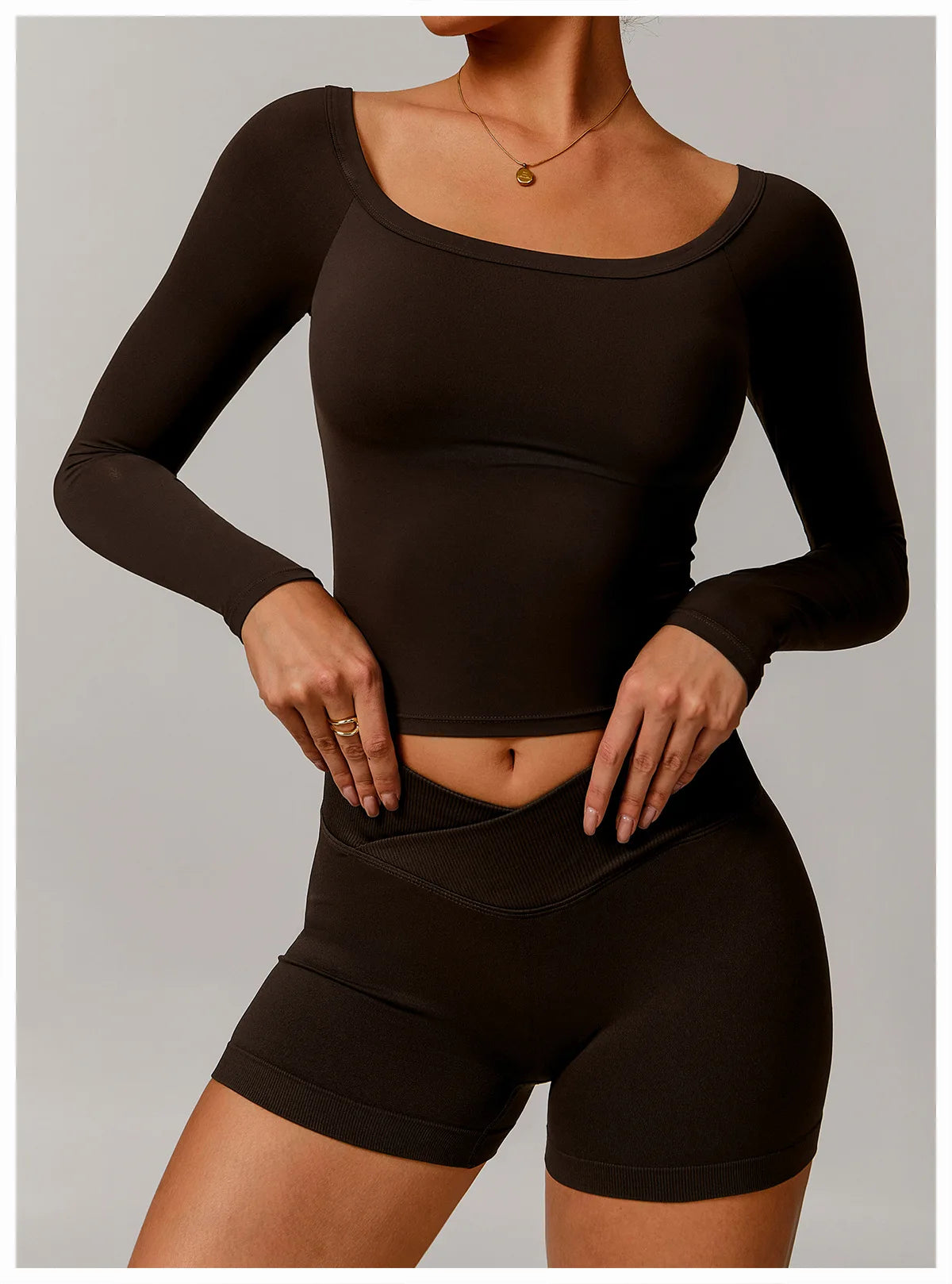 Le Top WHOLE   avec brassière intégrée