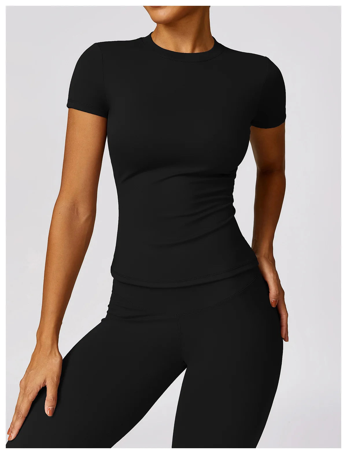 Le top BASE  avec brassière intégrée
