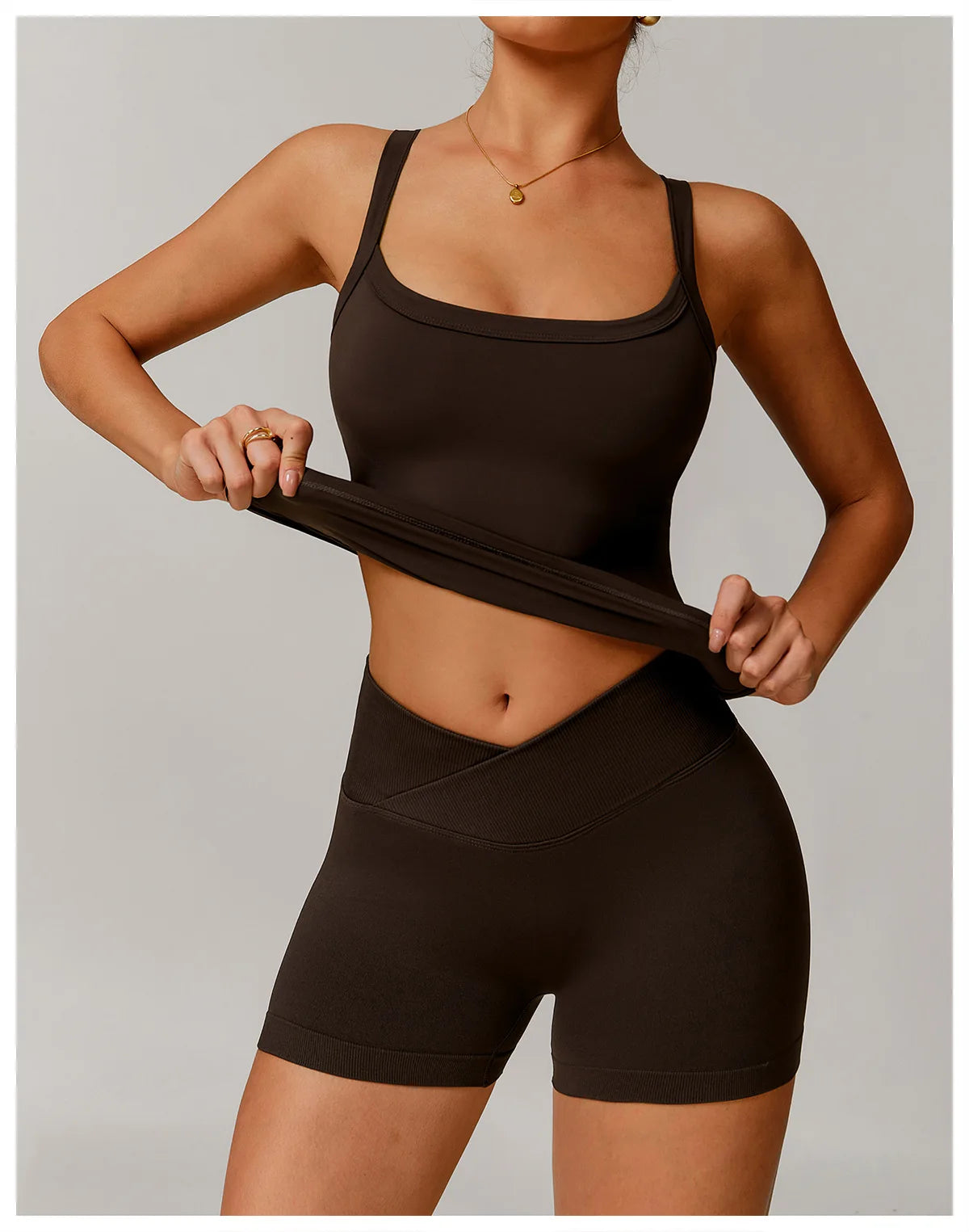 Le Top ERA avec brassière intégré