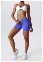 Le Short STRONG