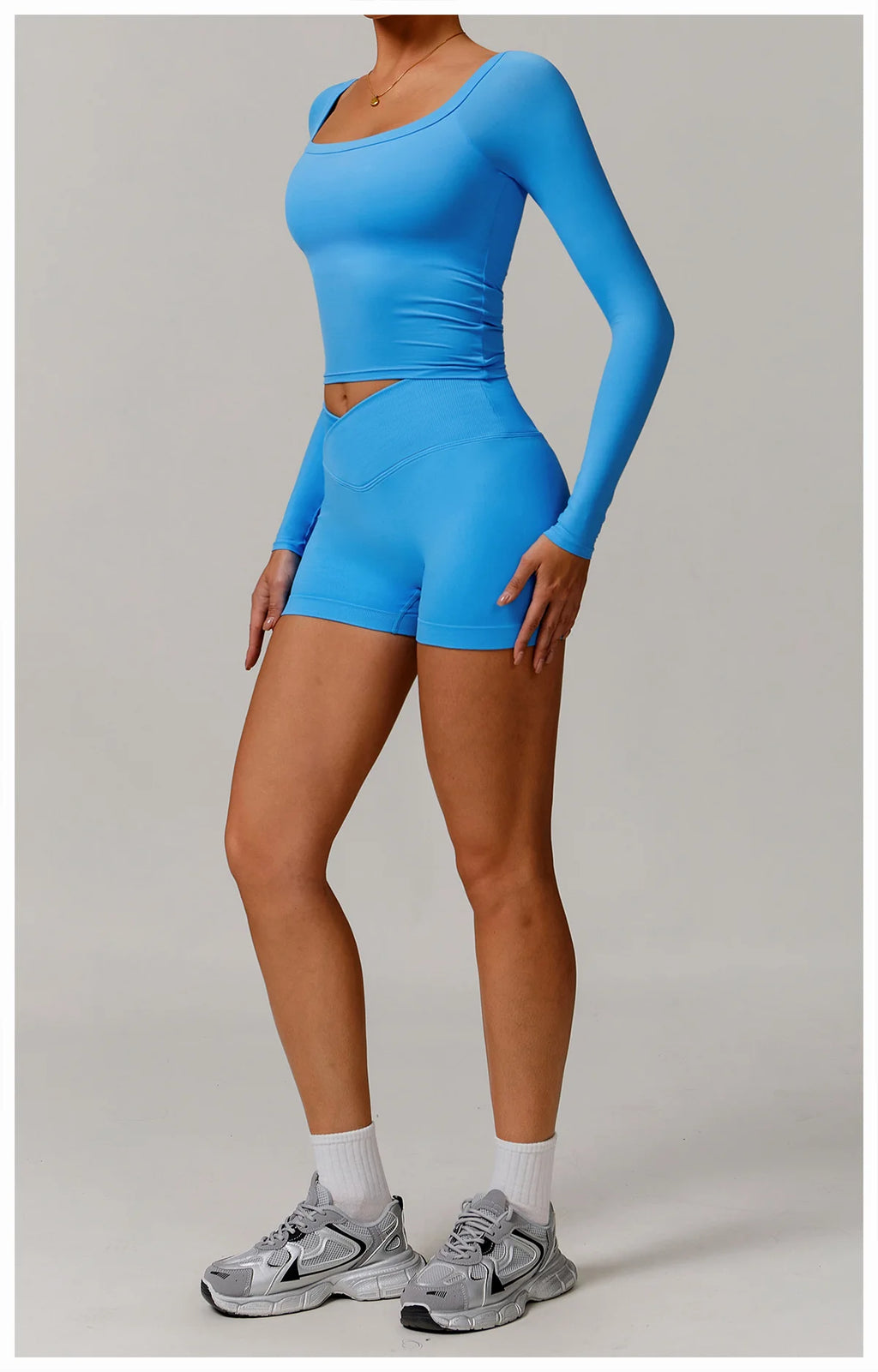 Le Top WHOLE   avec brassière intégrée
