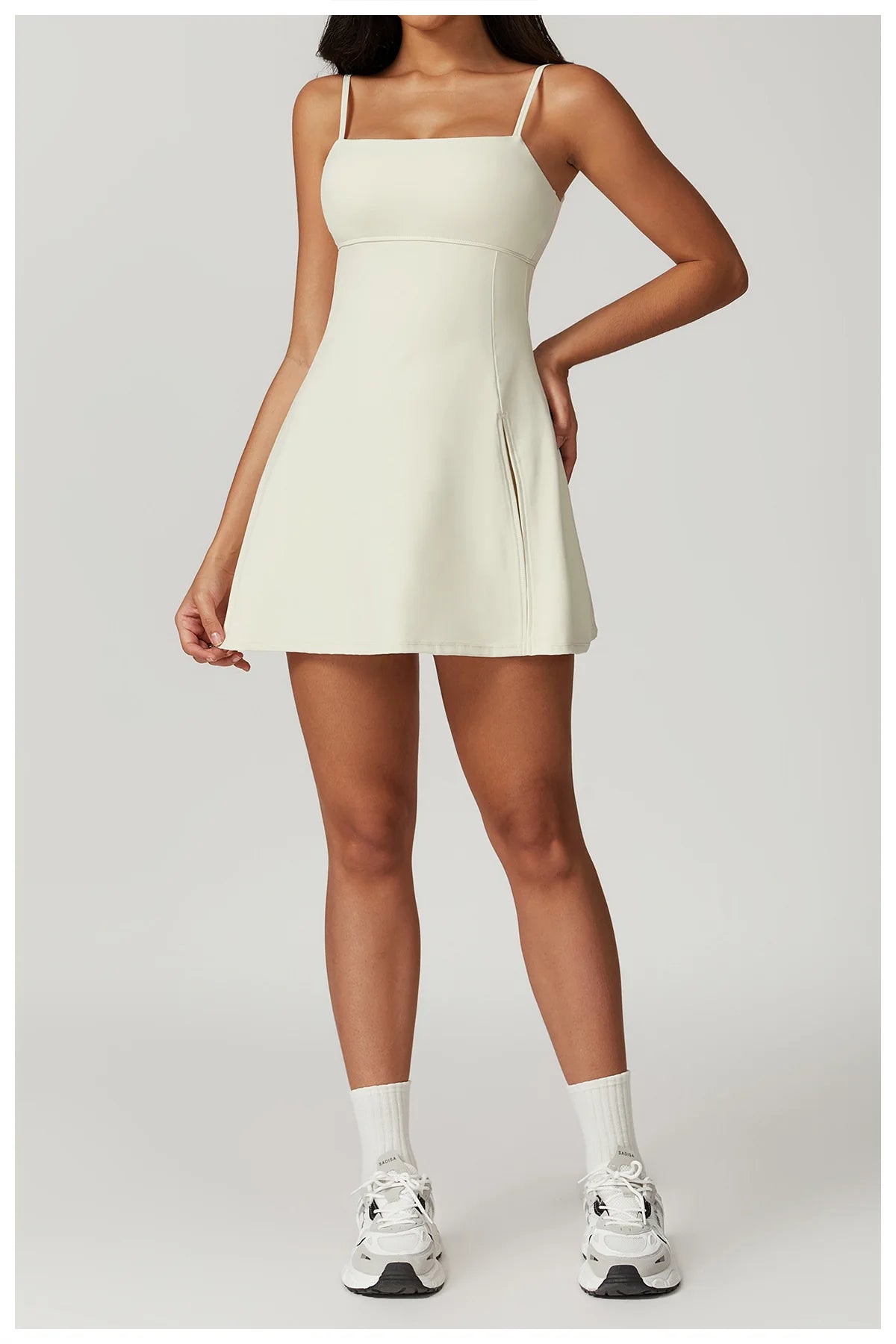 La Robe ACTIVE avec short intégré
