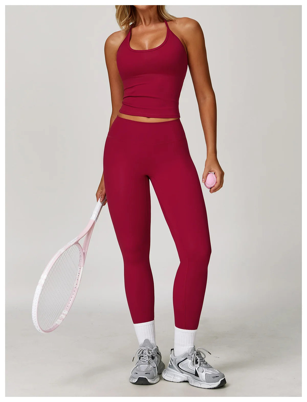 Le top Queen Up avec brassière intégrée
