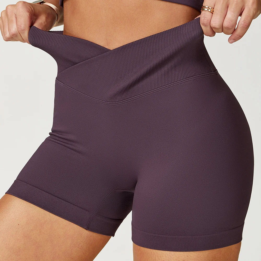 Le Short STRONG